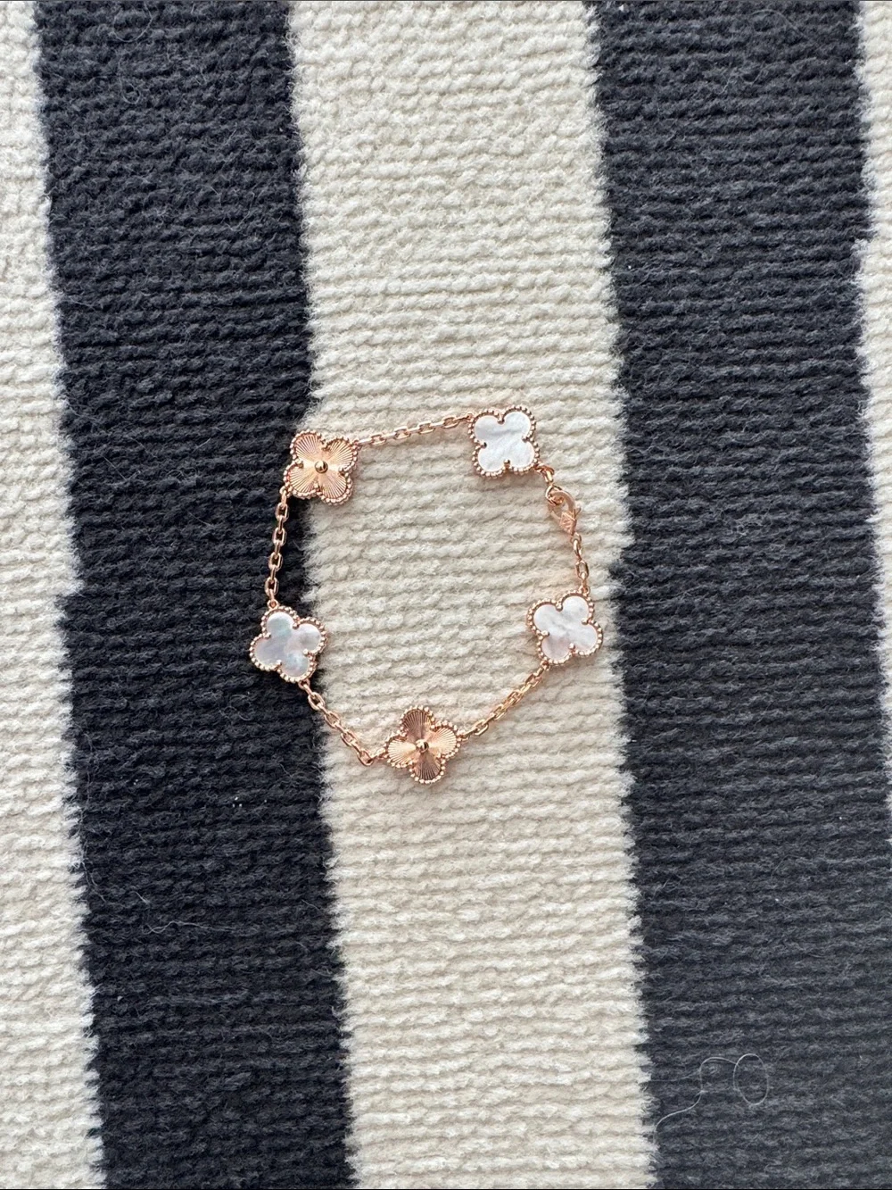 Alhambra Five Clover Rose Gold Floral Mother-of-Pearl Bracelet 7.5 inch bracelet